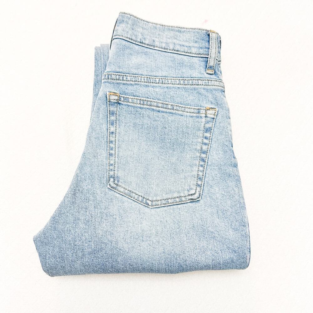 Everlane The Cheeky Jean Light Wash Denim Straight Leg Zip Fly Size 24 Crop